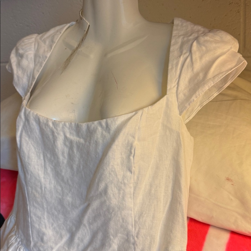 Reformation - Picture 2 of 10